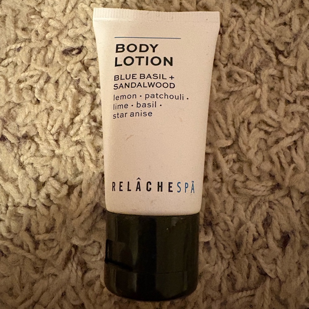 RELÂCHESPA Blue Basil + Sandalwood Body Lotion - White & Black Tube